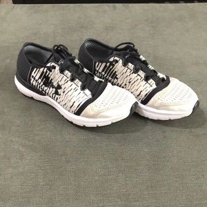 Under Armour speedform Gemini 3 size 10.5